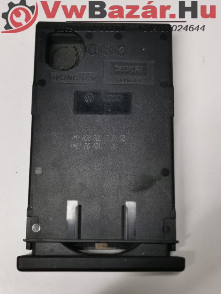 Pohártartó VW SHARAN II