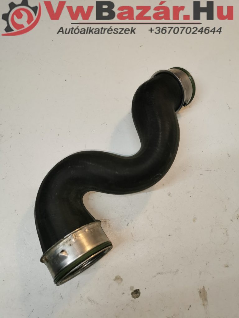 Turbó/Intercooler cső 828g VW PASSAT B5.5