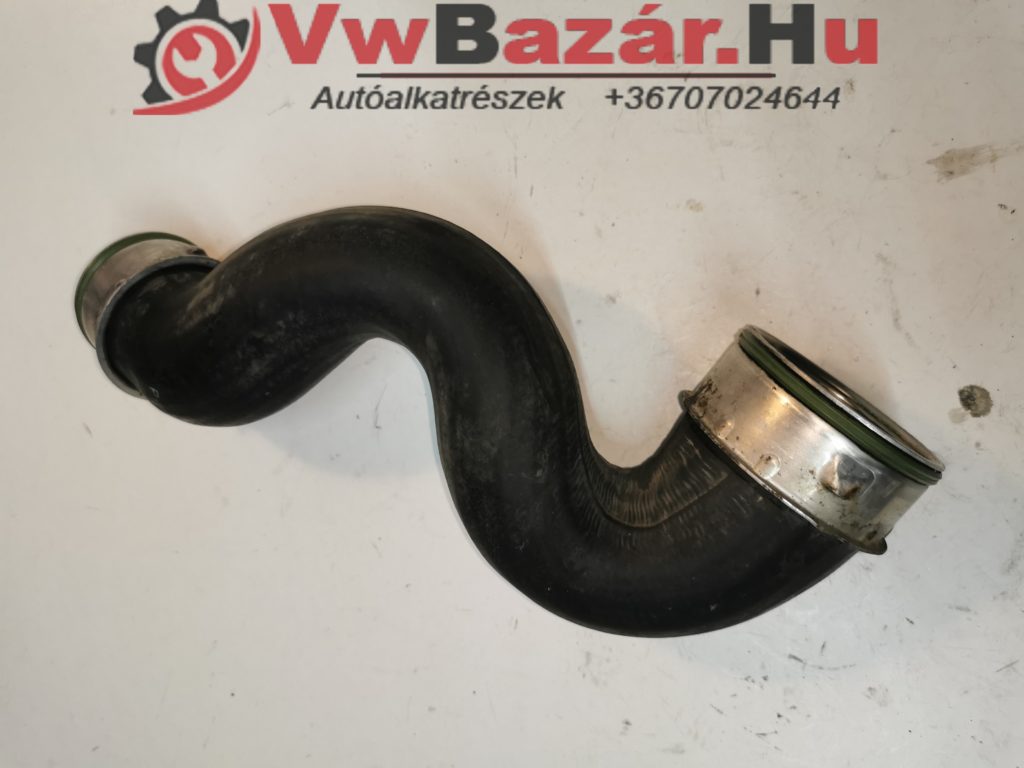Turbó/Intercooler cső 828g VW PASSAT B5.5