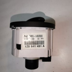 Világítás kapcsoló SKODA OCTAVIA