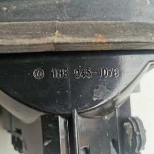 Hátsó belső lámpa VW VENTO bal piros-fekete