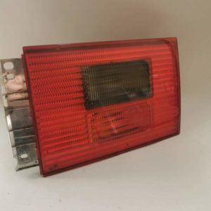 Hátsó belső lámpa  VW SHARAN II jobb