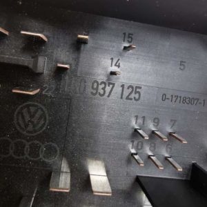 Biztosíték tábla VW CADDY