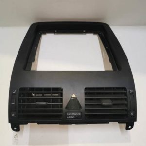 Műszerfal szellőző rács kerettel VW TOURAN