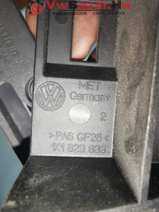 Motorháztető nyitó kar VW GOLF V