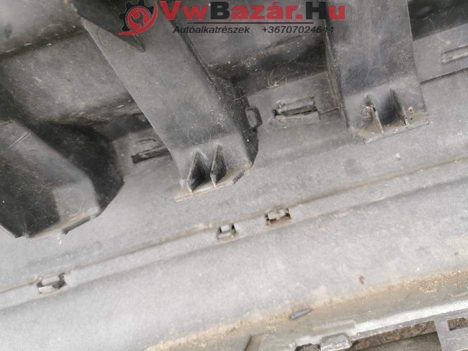 Első lökhárító VW PASSAT B5 vajszínű