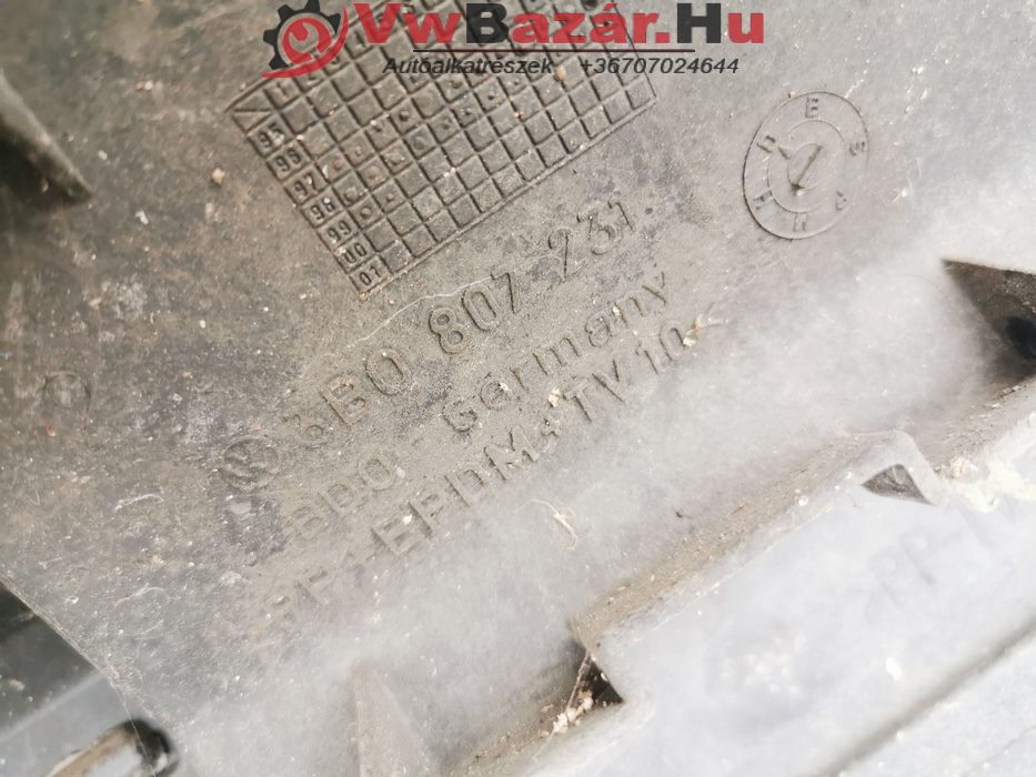 Első lökhárító VW PASSAT B5 türkiz