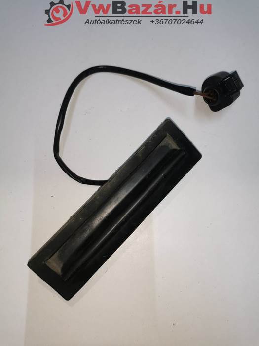 Csomagtérajtó nyitógomb VW Passat B5.5 kombi