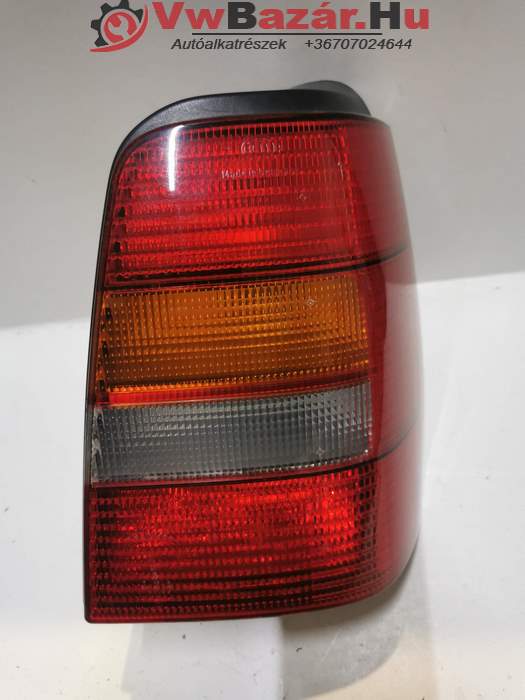 Hátsó lámpa VW GOLF III jobb