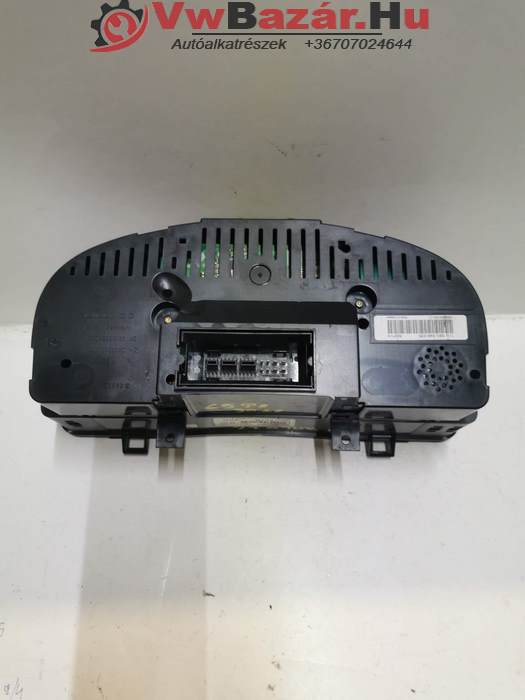 Kilométeróra VW GOLF V