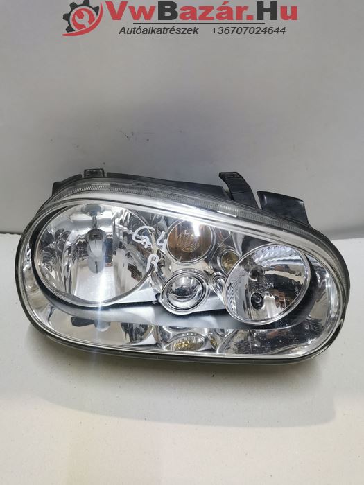 Első fényszóró VW GOLF IV jobb