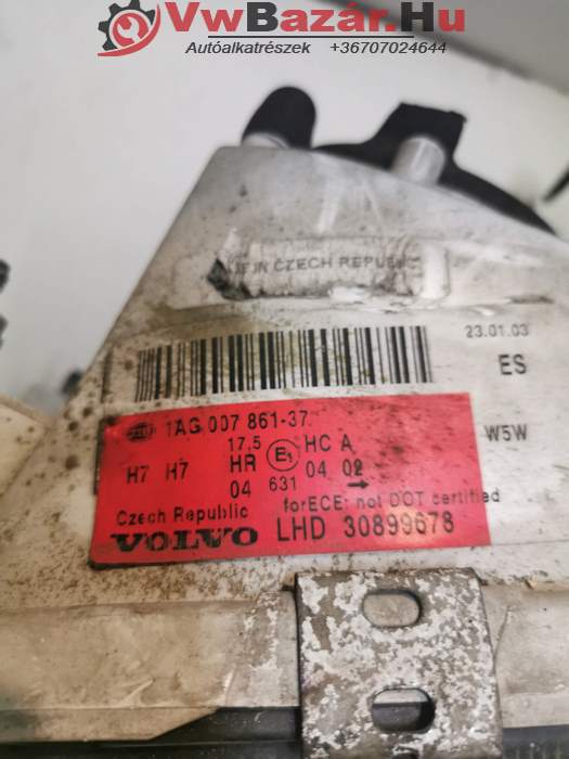Első fényszóró VOLVO V40 bal