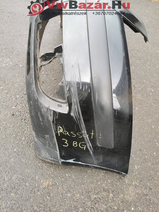 Első lökhárító PASSAT B5.5 fekete