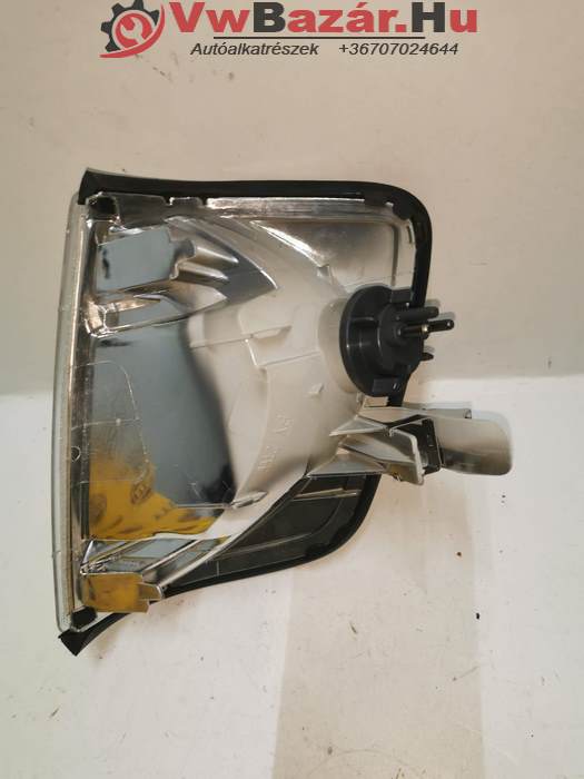 IMG_20230717_122602 Első villogó MERCEDES W124 jobb első