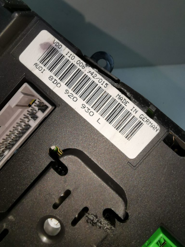 Kilométeróra AUDI A4 B5 Fehér számlapos