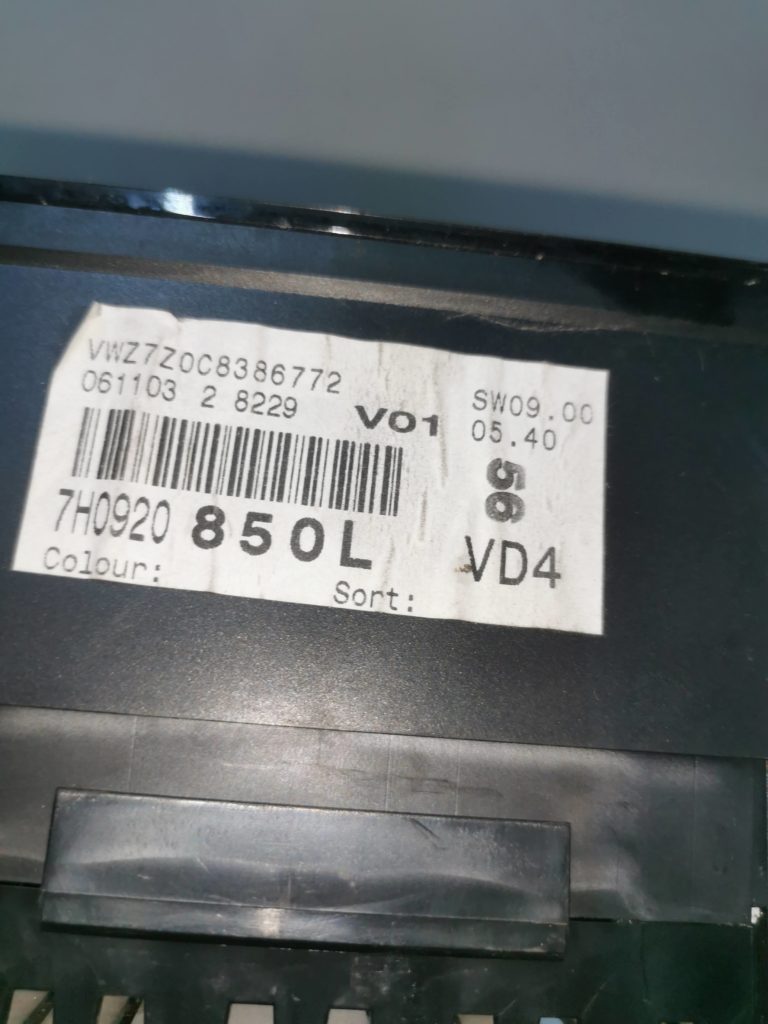 Kilométeróra VOLKSWAGEN TRANSPORTER T5