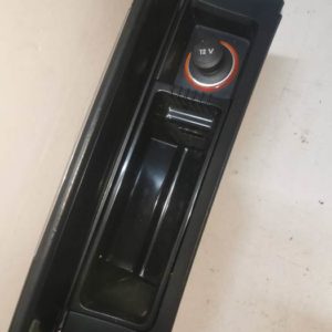 Hamutartó VW PASSAT B6 3c0863284g/h