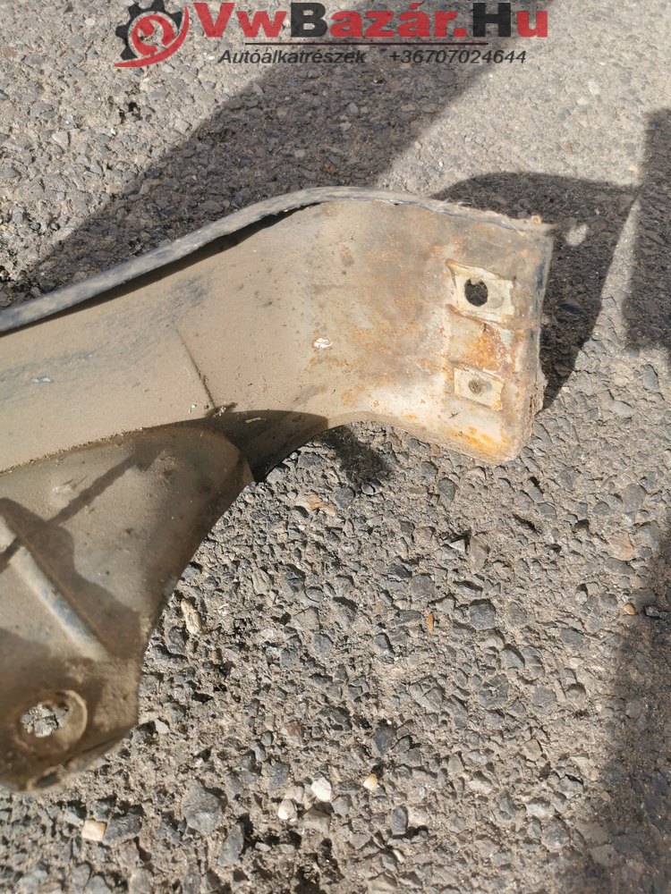 Sárvédő Vw Polo classic bal kék