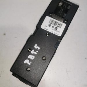 Ablakemelő kapcsoló VW PASSAT B5.5 bal 1j4 959 857 d