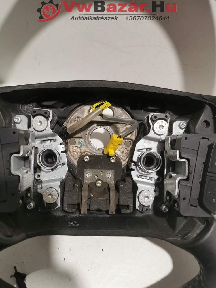 Multikormány szett VOLKSWAGEN 8l0953513s