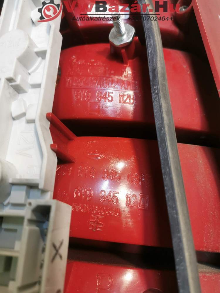 Hátsó lámpa jobb SKODA FABIA I KOMBI Facelift 6y9 945 112 b