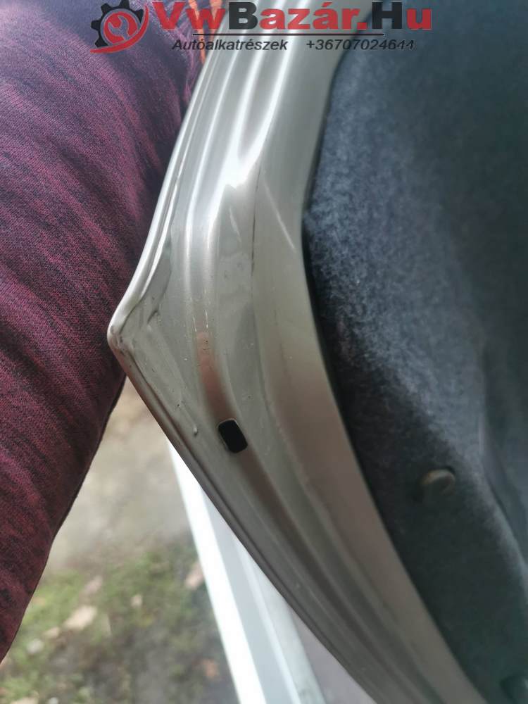 Csomagtérajtó AUDI A4 B6 KOMPLETT