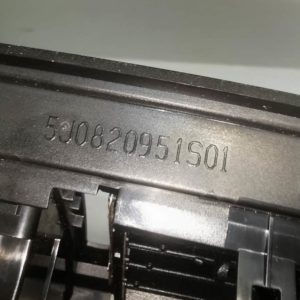 Műanyag keret , szellőző SKODA FABIA 2  5j0 820 951 s