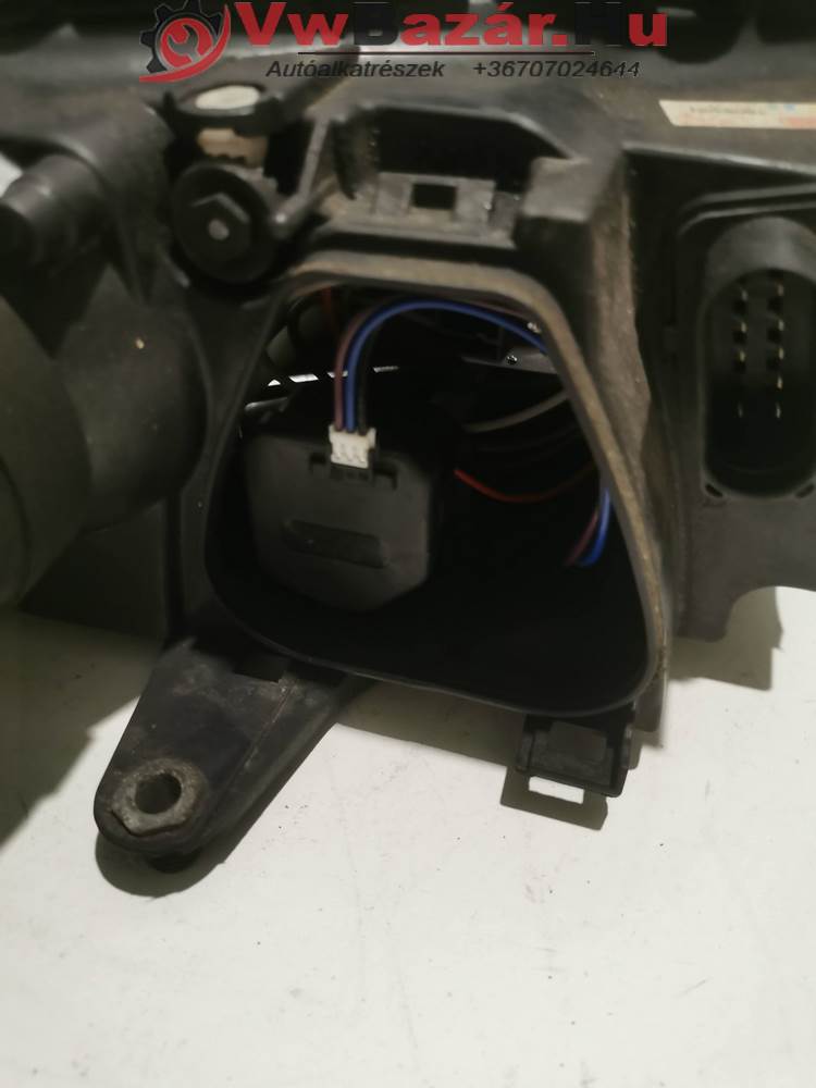 IMG_20240107_173123 Első fényszóró PASSAT 3BG 5.5 bal