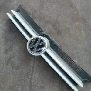 Hűtőmaszk, Díszrács VW GOLF IV ezüst 1j0 853 655g