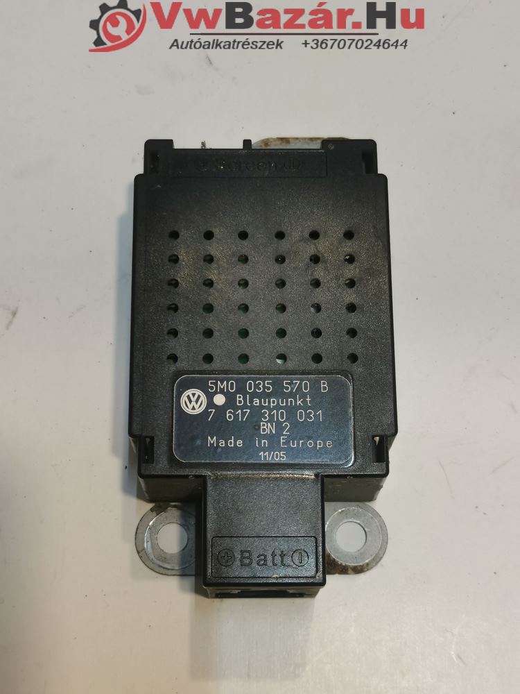 Rádió antenna erősítő GOLF V 5m0 035 570 b