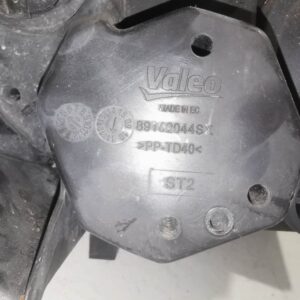 Első fényszóró bal GRANDE PUNTO 89102044sx