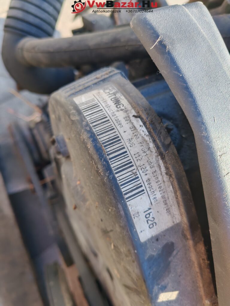 AVG Motor VW AUDI Avg motorblokk hengerfejjel 223