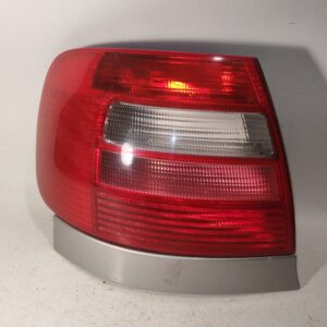 Hátsó lámpa AUDI A4 B5 sedan  8d0945095d