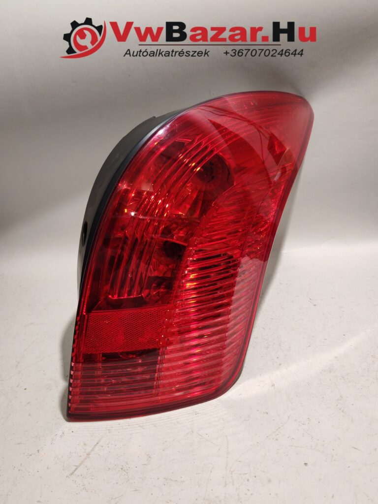 Hátsó lámpa jobb PEUGEOT 308 sw