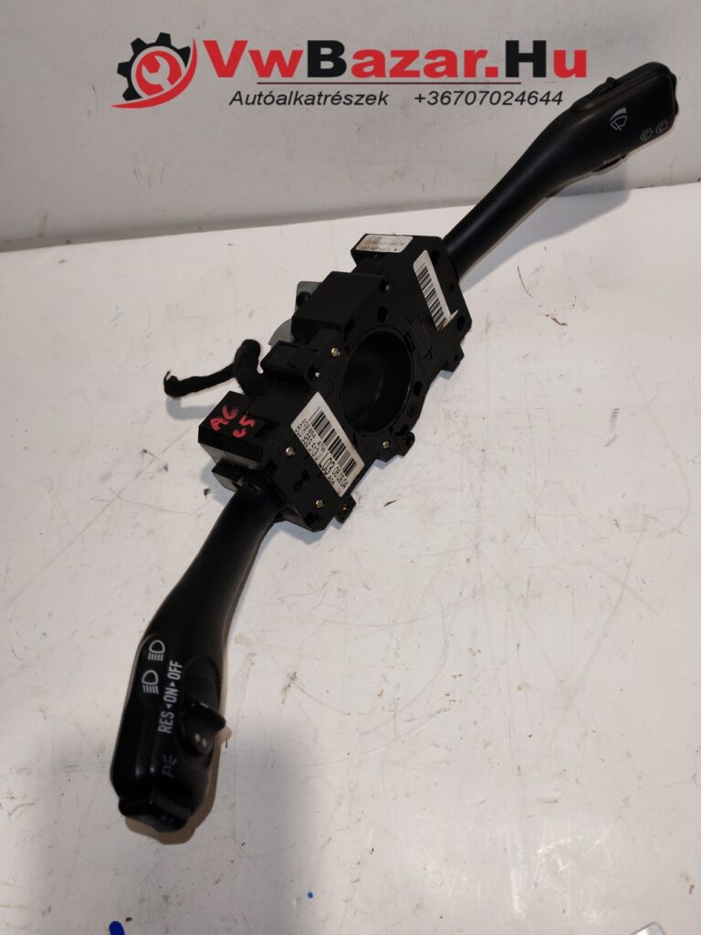IMG_20250822_114023 Kormánykar, indexkar, tempomatkar AUDI A6 8L0953513J