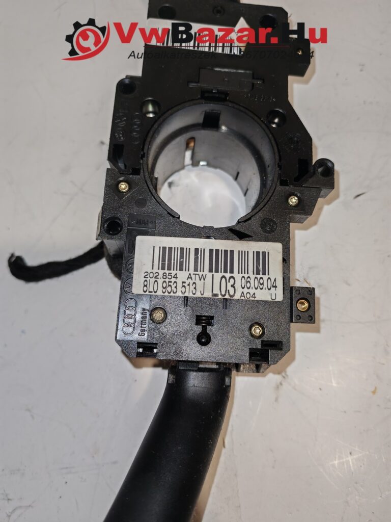 IMG_20250822_114041 Kormánykar, indexkar, tempomatkar AUDI A6 8L0953513J