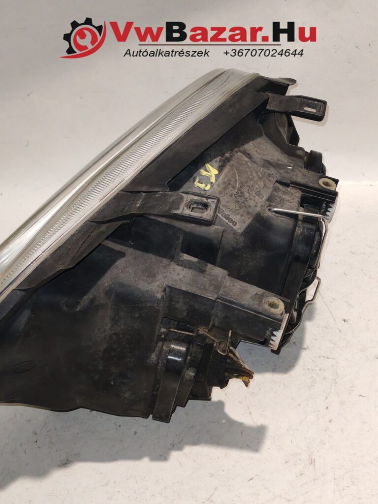 Első fényszóró jobb VW GOLF 4 1j1941016c ködlámpás