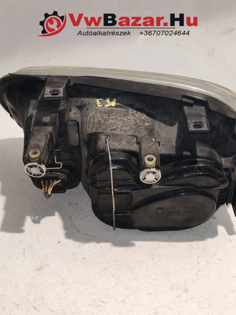 Első fényszóró jobb VW GOLF 4 1j1941016c ködlámpás