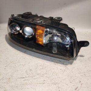 Első fényszóró jobb FIAT Punto 89100448