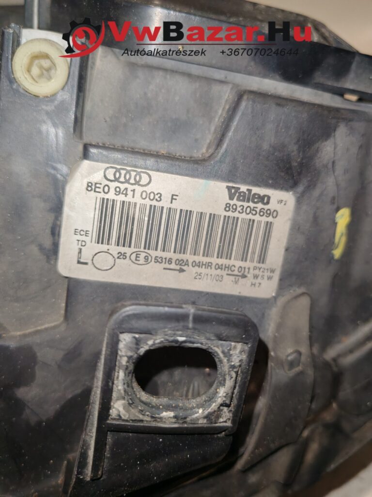 Első fényszóró jobb AUDI A4 B6 8d0941003f