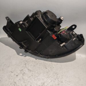 Első fényszóró jobb PEUGEOT 807 1401105680