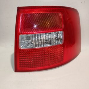 Hátsó lámpa jobb AUDI A6 4B facelift 4b9945096f