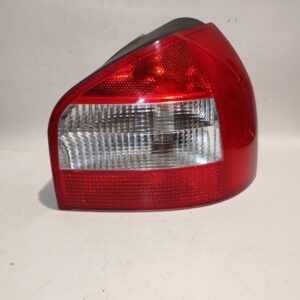 Hátsó lámpa jobb AUDI A3 8L facelift 8L0945096B