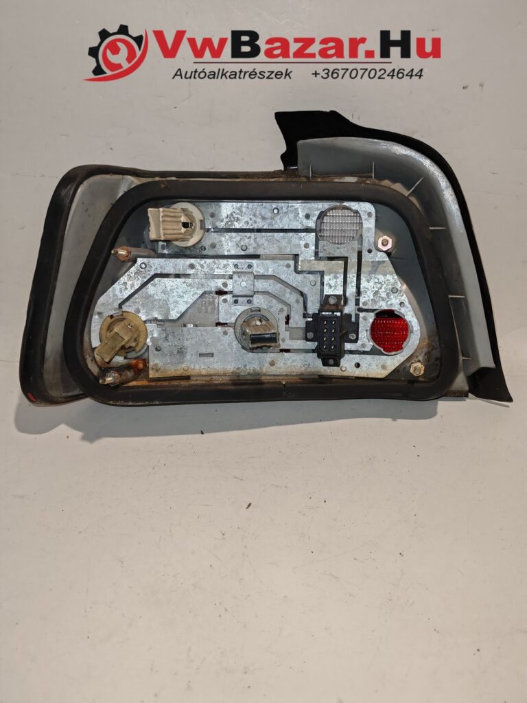 Hátsó lámpa jobb BMW E36 KS-BM012