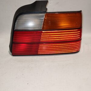 Hátsó lámpa jobb BMW E36 1387070t