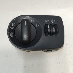 Világítás kapcsoló ködlámpás AUDI A3 8p1941531q