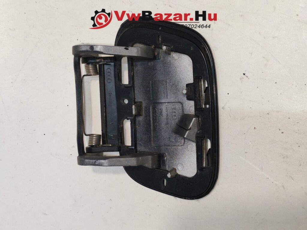 Lámpamosó fedél AUDI A4 B8 jobb ezüst 8k0955276