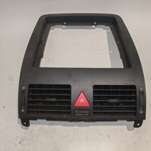 Műszerfal szellőző rács középső VW Touran