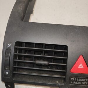 Műszerfal szellőző rács középső VW Touran