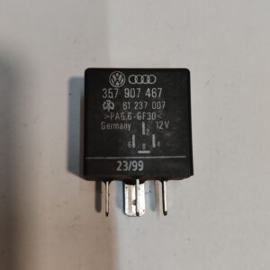 Relé 153 (357907467)